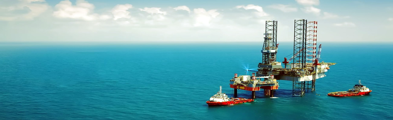 Jack-up rig with offshore support vessels